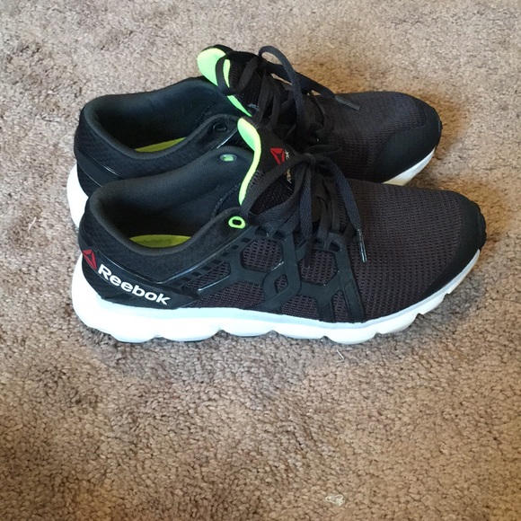 Sneakers - Picture 4 of 4